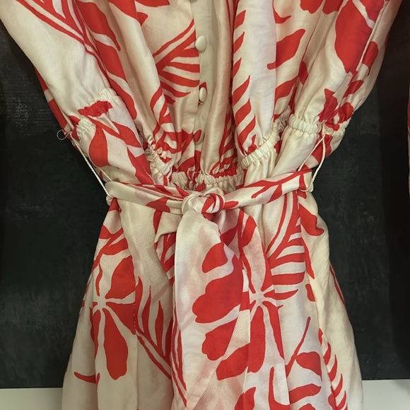 H&M cream and red dress. New without tags. - Picture 3 of 5